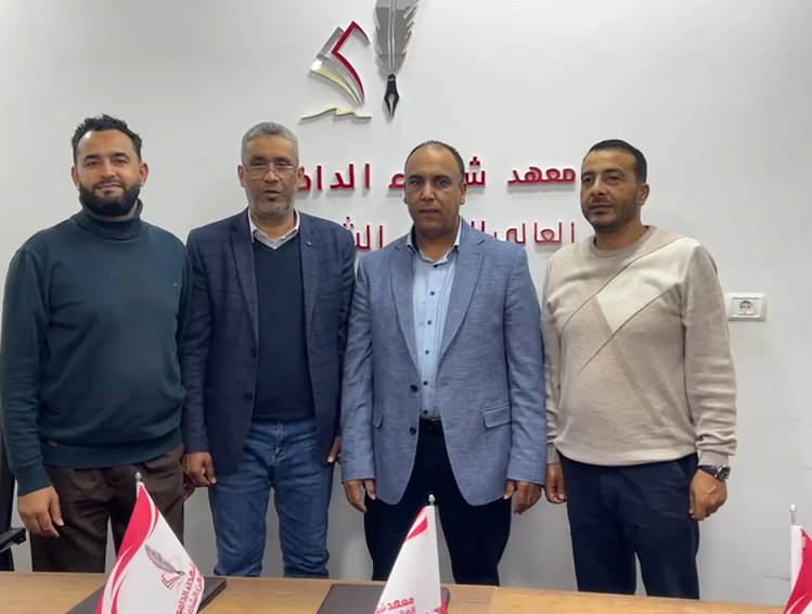 صورة من توقيع الاتفاقية 6